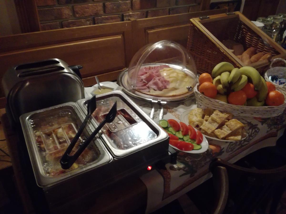 U Anny Smejdirky Apartment Нимбурк Екстериор снимка